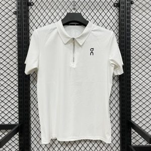 Playera Polo On Cloud Blanca con Cierre